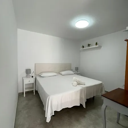 Elena Apartamento